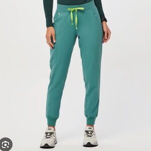 Figs Zamora jogger cactus green size medium M